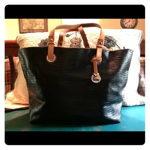 XL Dooney & Bourke Black Leather Tote